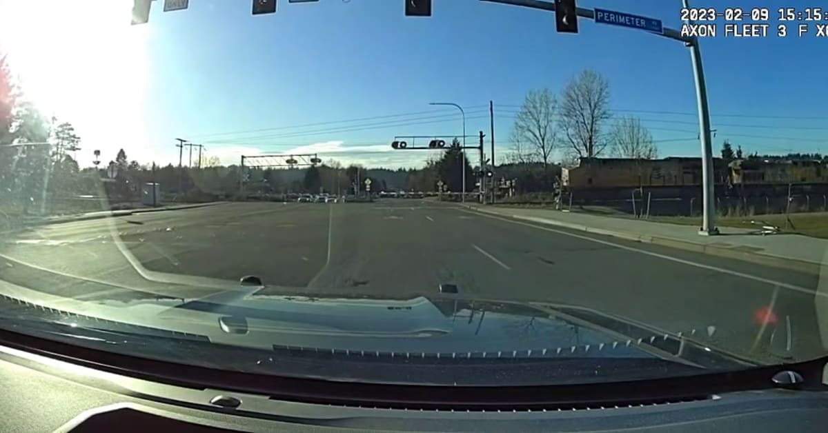 VIDEO: CADILLAC ALMOST HIT BY TRAIN, SPEEDS THROUGH BARRIERS AFTER ...